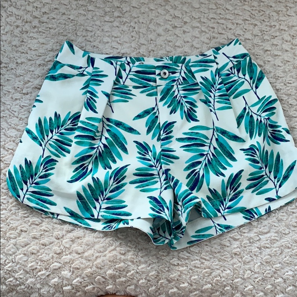 NWOT JOA Shorts || XS